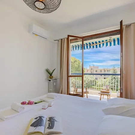 Lovely - 5min From - Happy Appartamento *