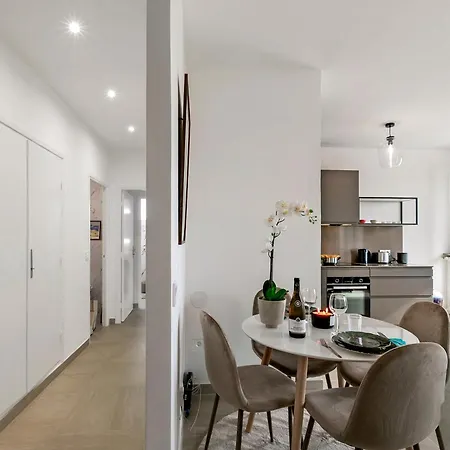 Sea Breeze Duo Apartment
